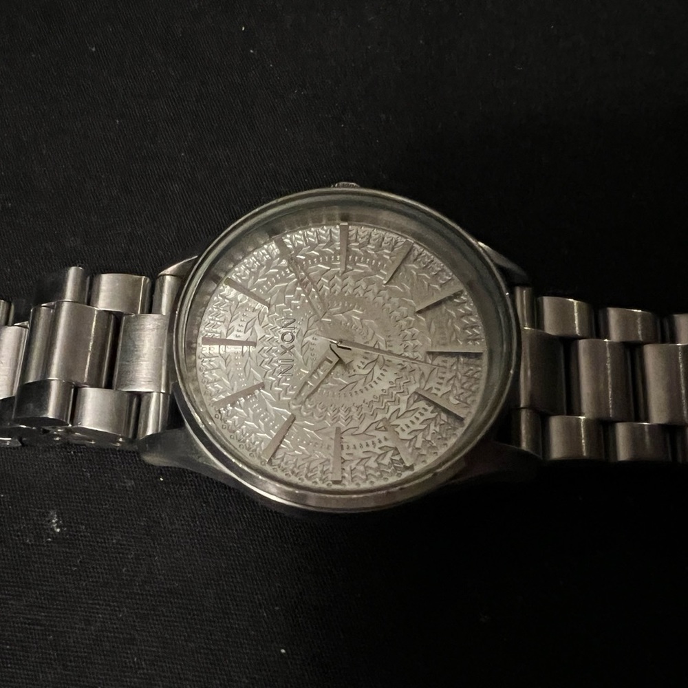 Nixon Sentry stainless steel. Stamped face. One of a kind - Picture 3 of 4